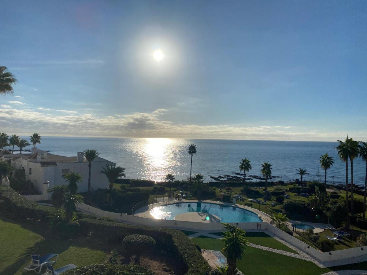 Miraflores Beachfront Penthouse Sitio de Calahonda ภายนอก รูปภาพ